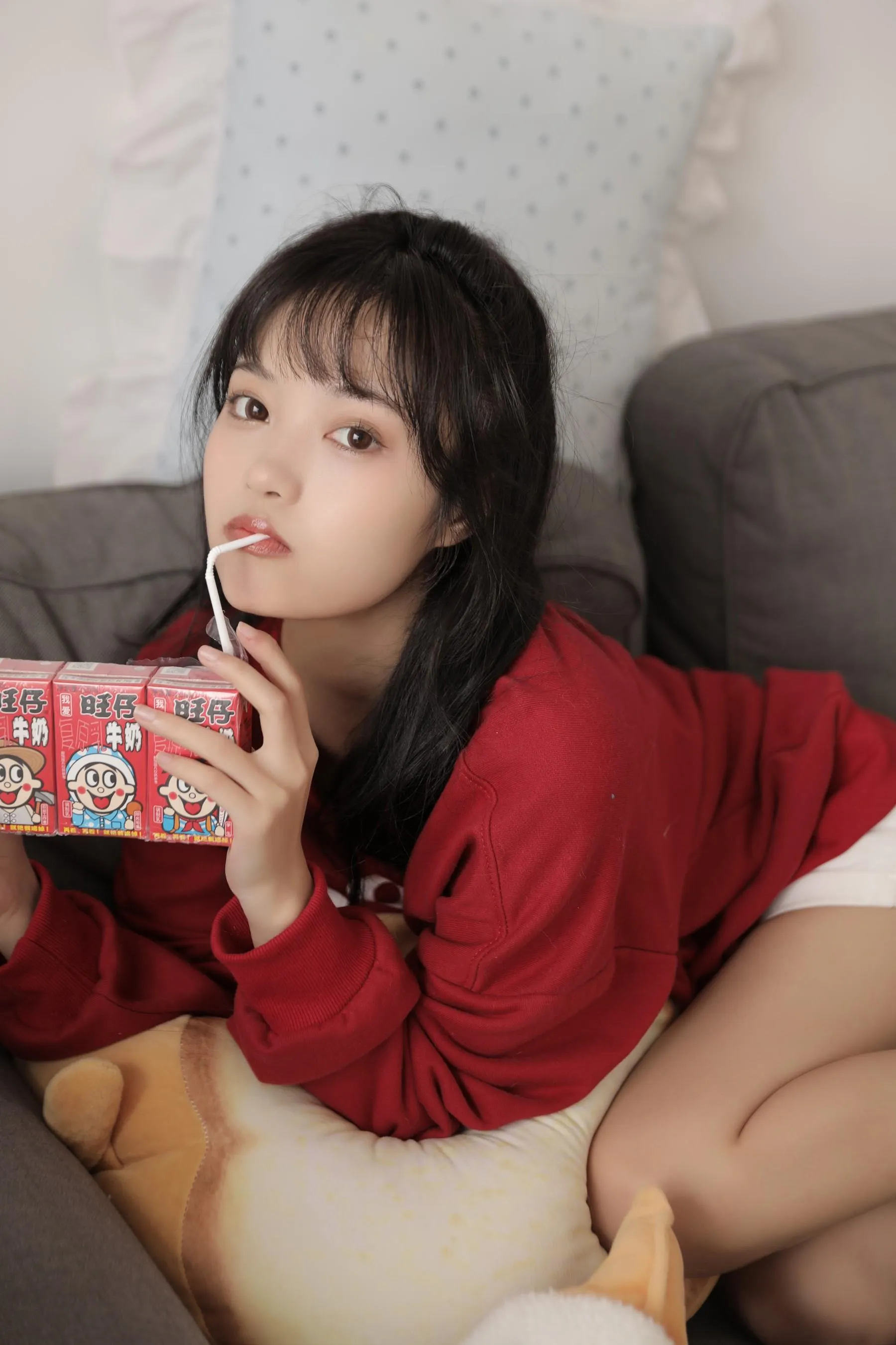 [YITUYU艺图语]2022.09.25 慵懒少女 小薇人儿 [40P]插图1